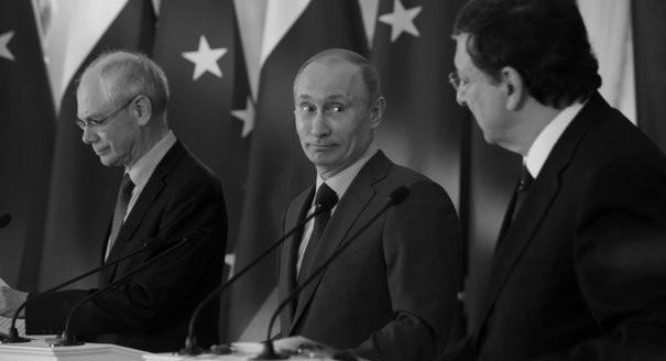 Can Mars and Venus Talk About Ukraine?